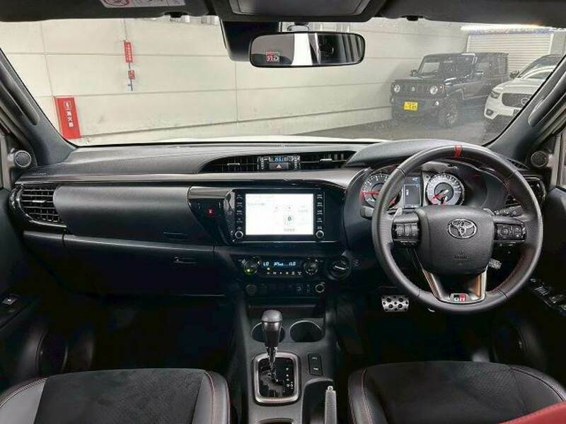 HILUX