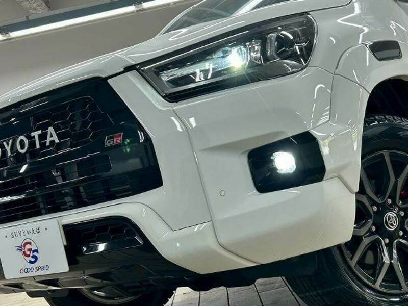HILUX