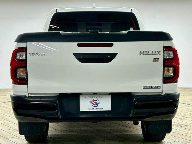 HILUX