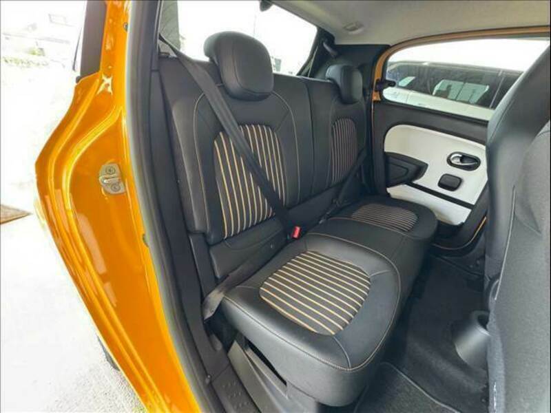 TWINGO
