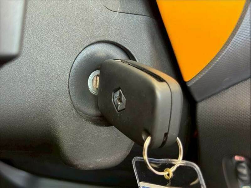 TWINGO