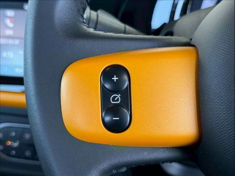 TWINGO