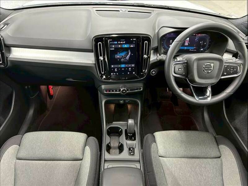 XC40