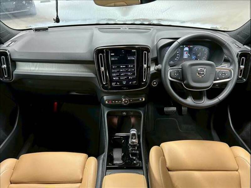 XC40