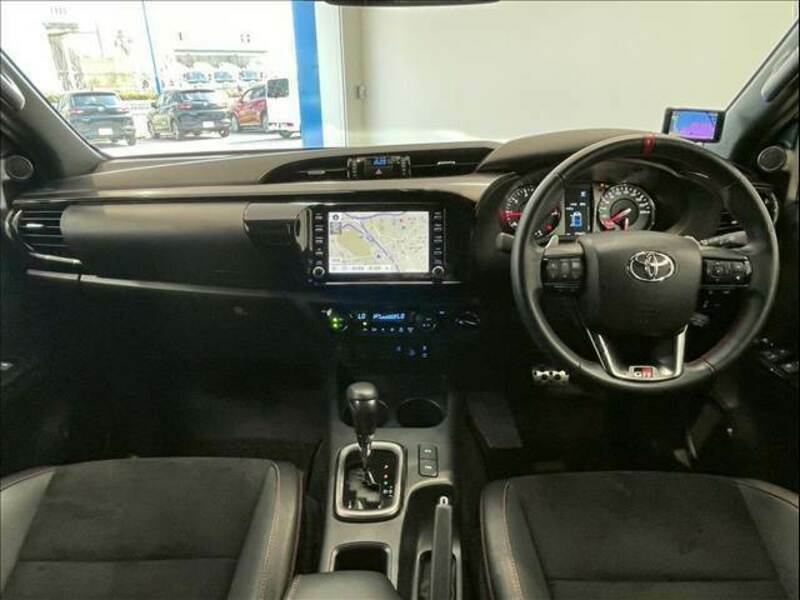HILUX