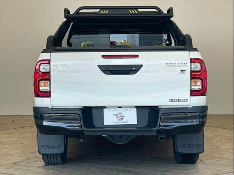 HILUX