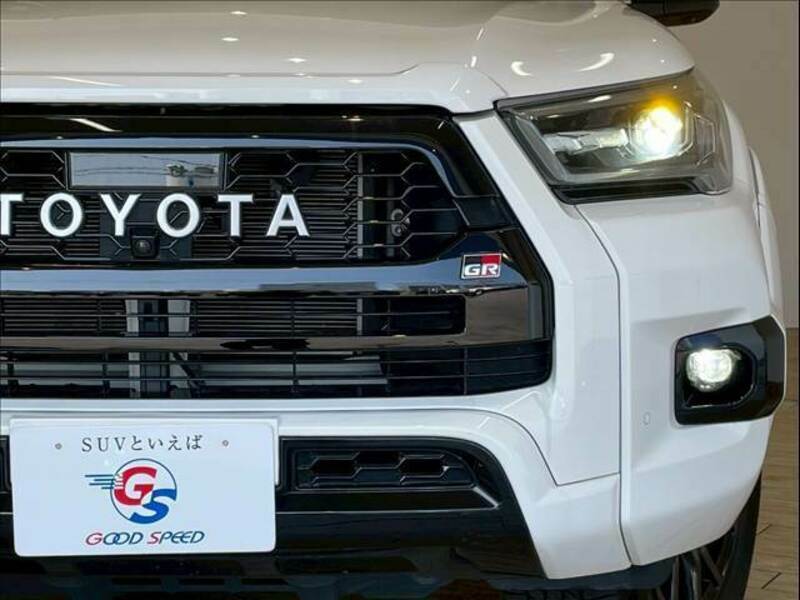 HILUX