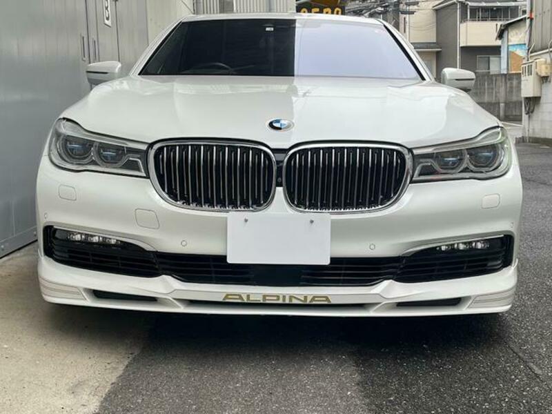 B7