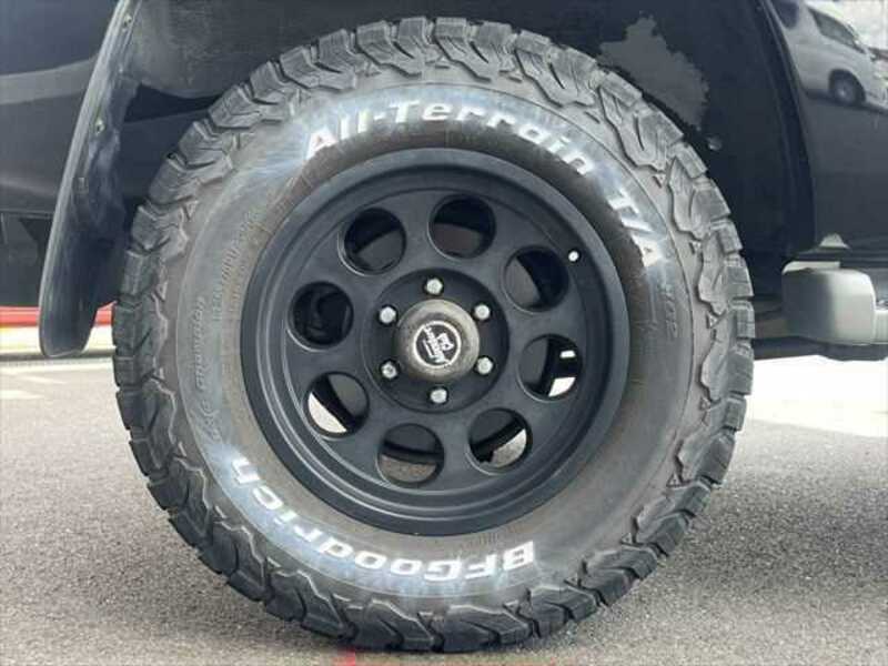 HILUX SURF