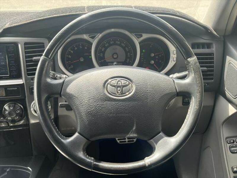 HILUX SURF
