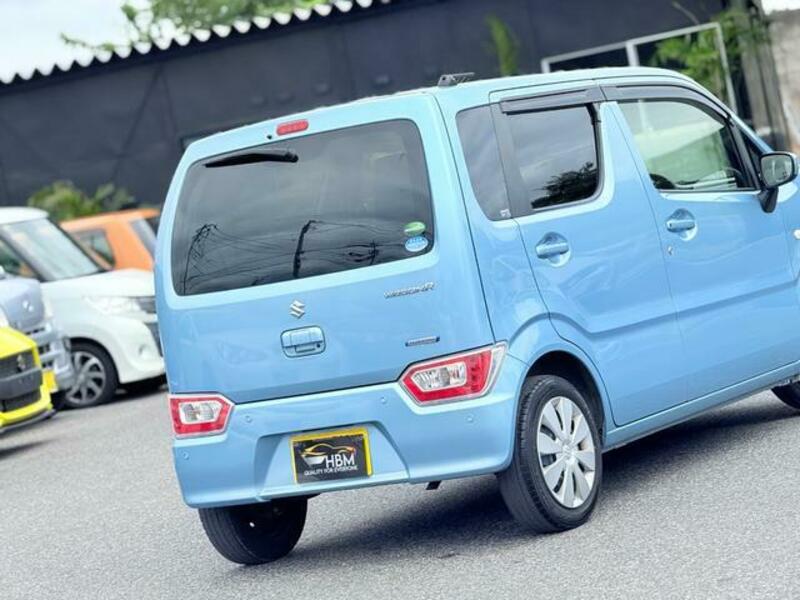 WAGON R