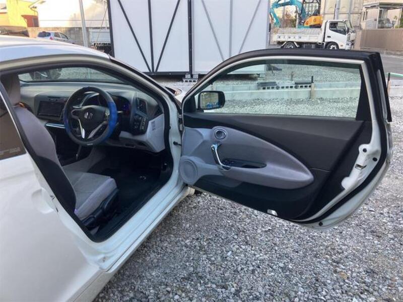 CR-Z