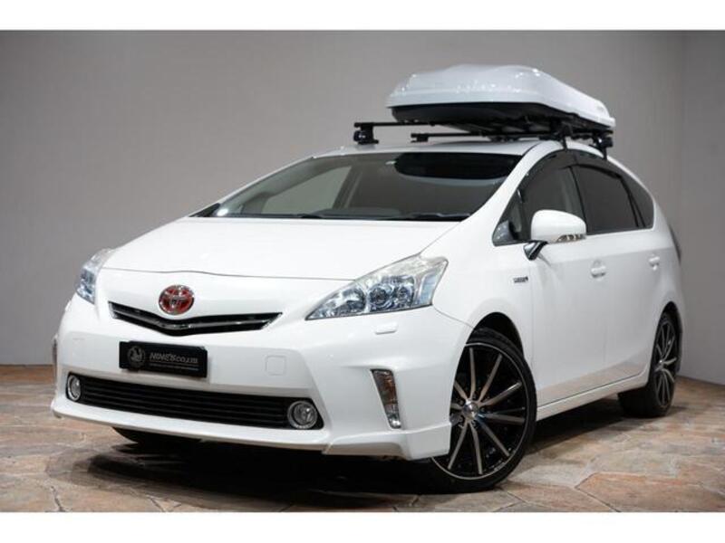 PRIUS ALPHA