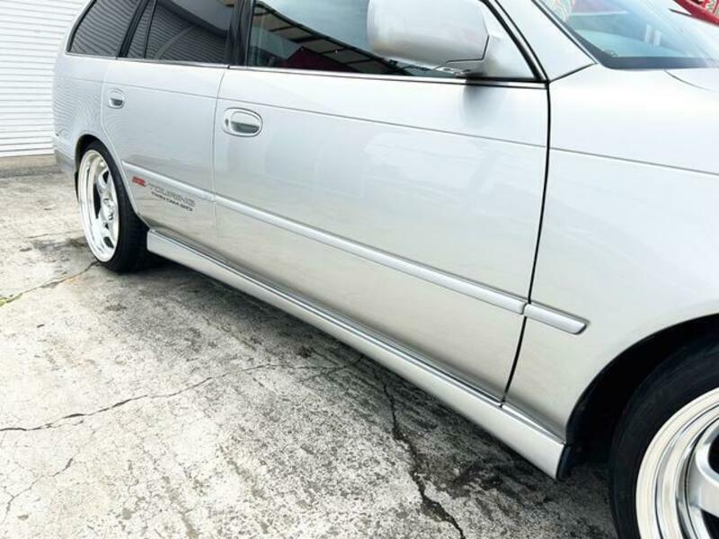 COROLLA TOURING WAGON