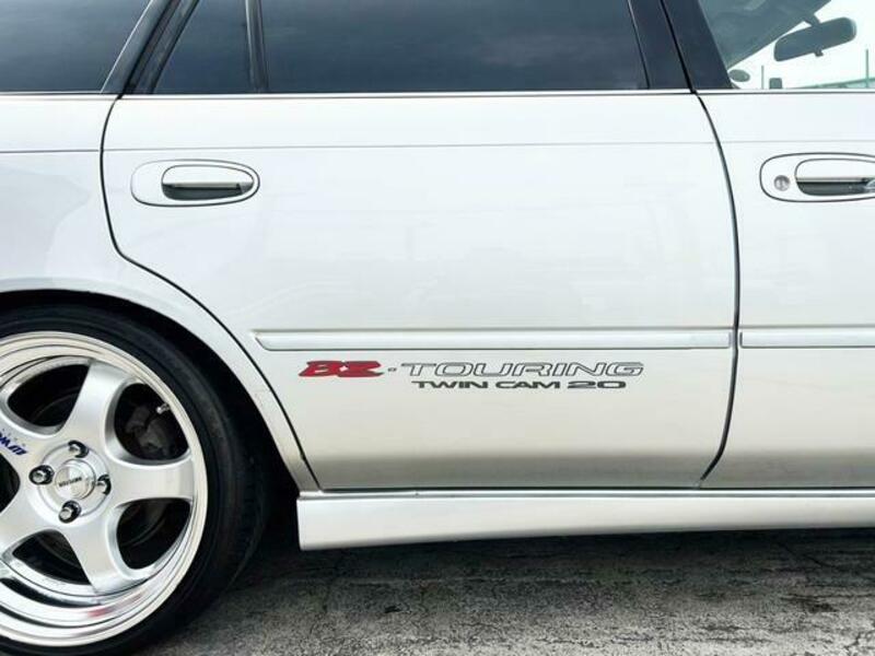 COROLLA TOURING WAGON