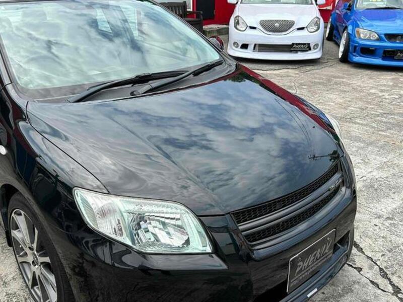 COROLLA AXIO