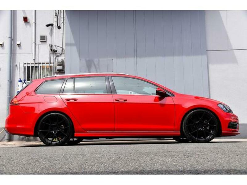 GOLF VARIANT