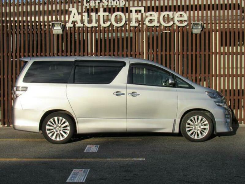VELLFIRE