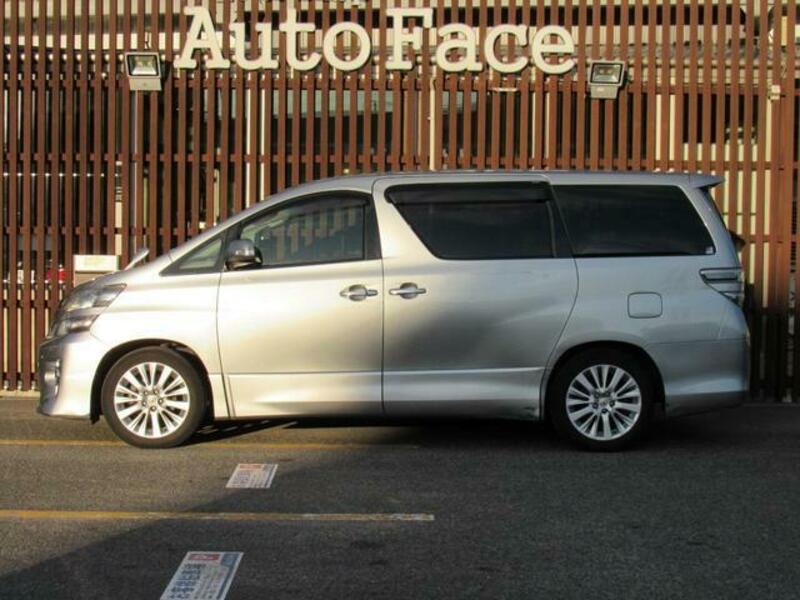 VELLFIRE