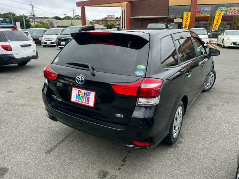 COROLLA FIELDER