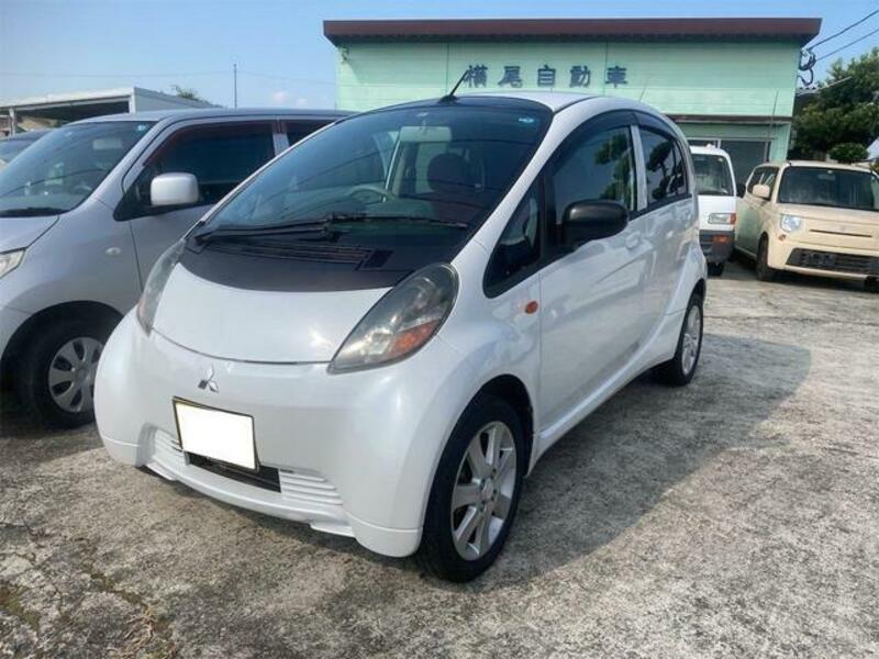 MITSUBISHI I