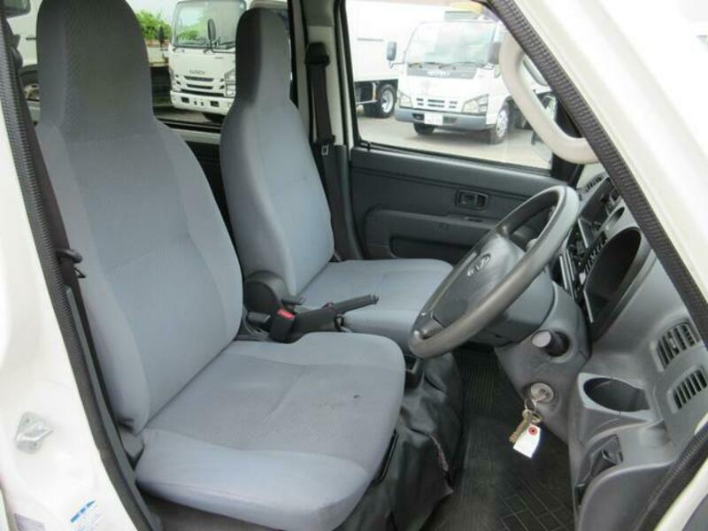 HIJET VAN