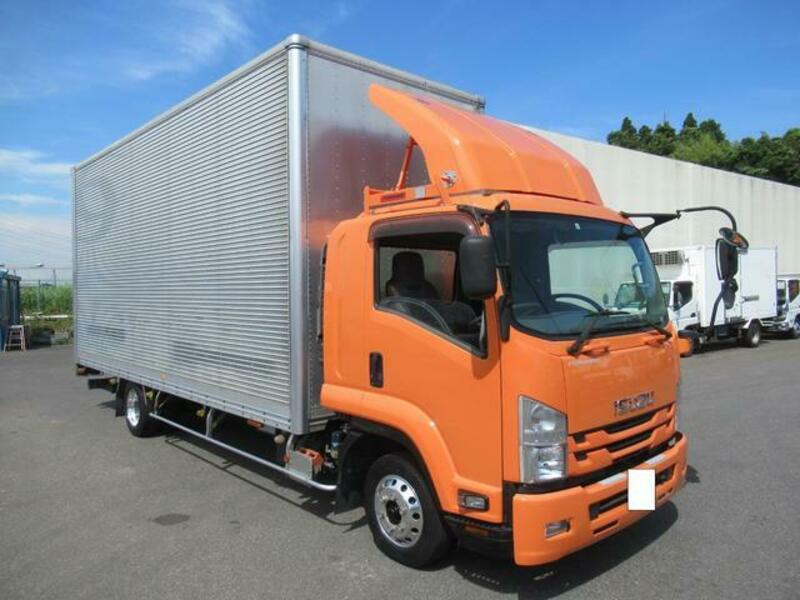 ISUZU FORWARD