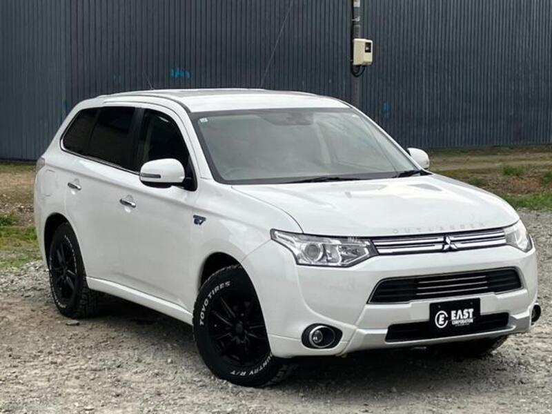 OUTLANDER PHEV