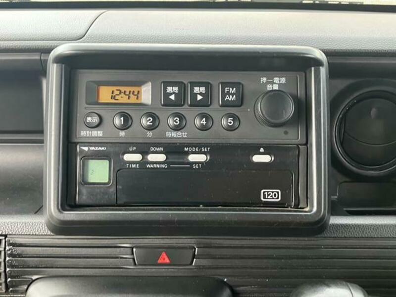 N-VAN