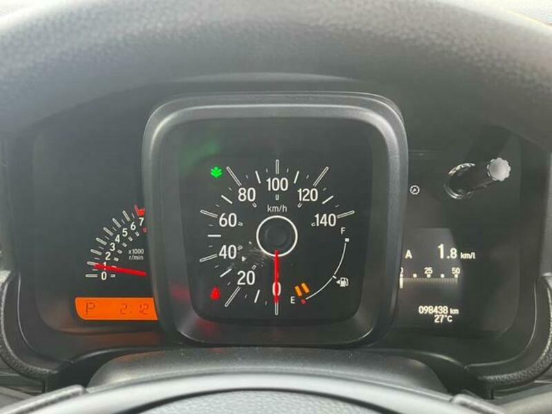 N-VAN