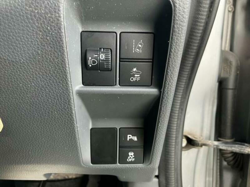 N-VAN