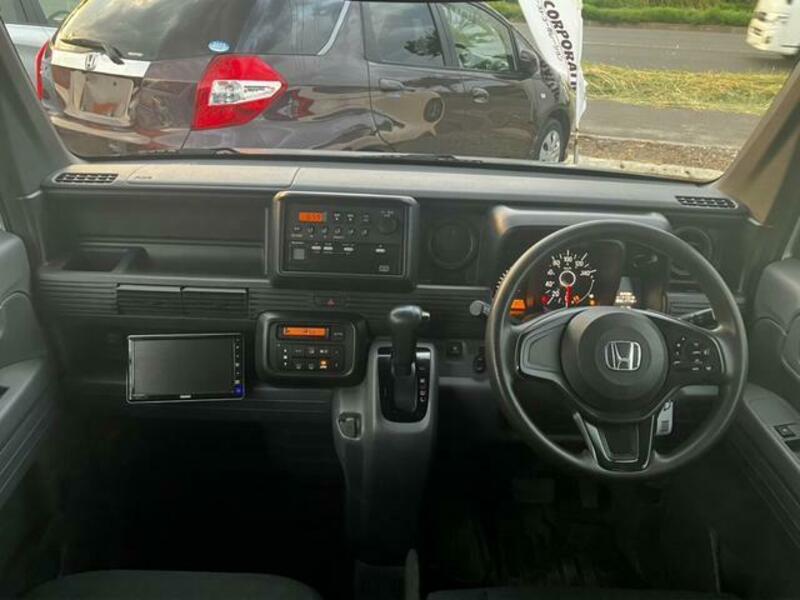 N-VAN