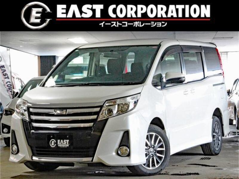 TOYOTA NOAH