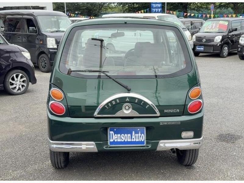 MINICA