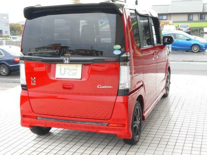 N BOX CUSTOM