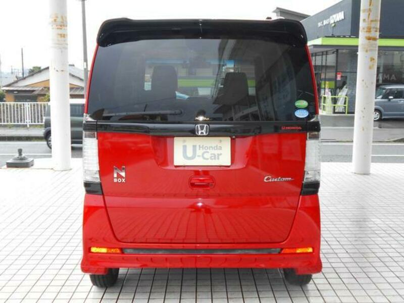 N BOX CUSTOM
