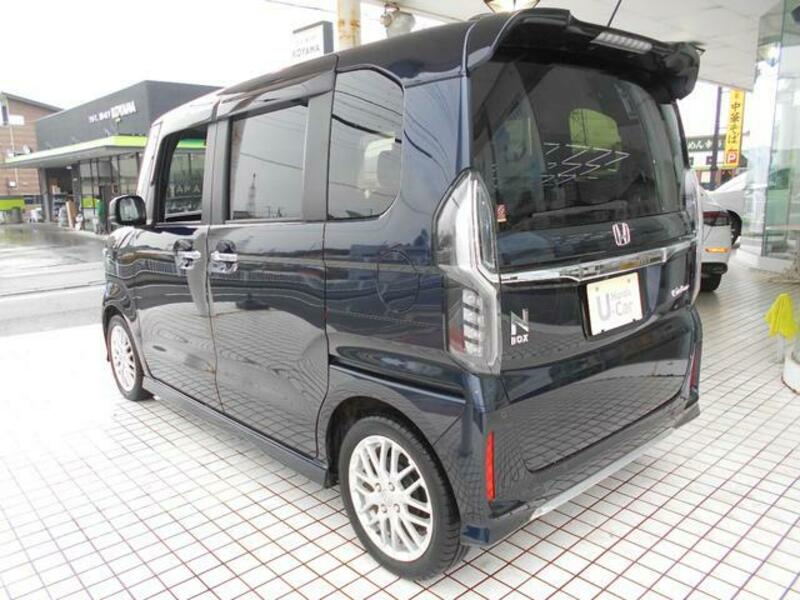 N BOX CUSTOM