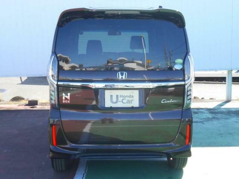 N BOX CUSTOM