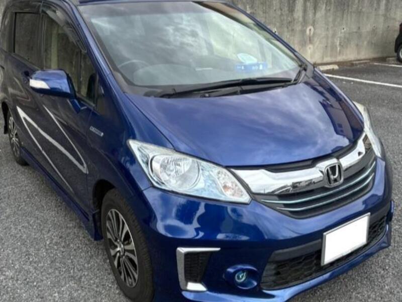 HONDA FREED HYBRID