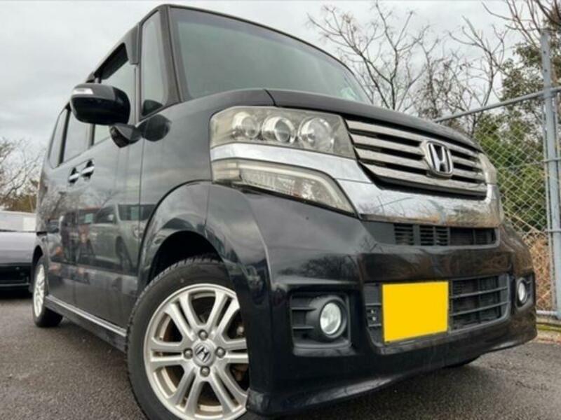 HONDA N BOX CUSTOM