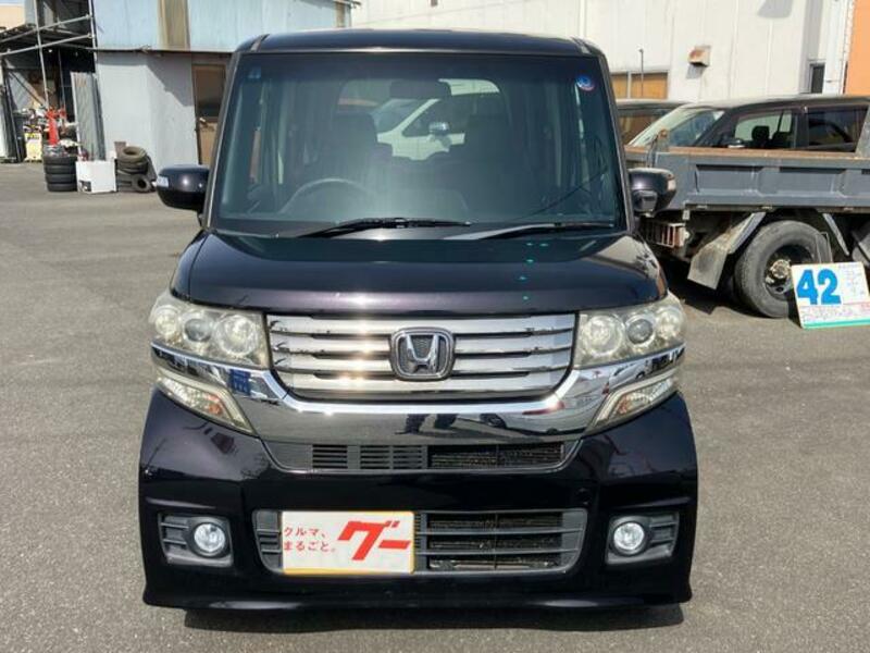 N BOX CUSTOM
