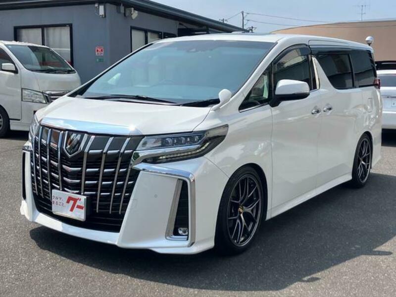 TOYOTA ALPHARD
