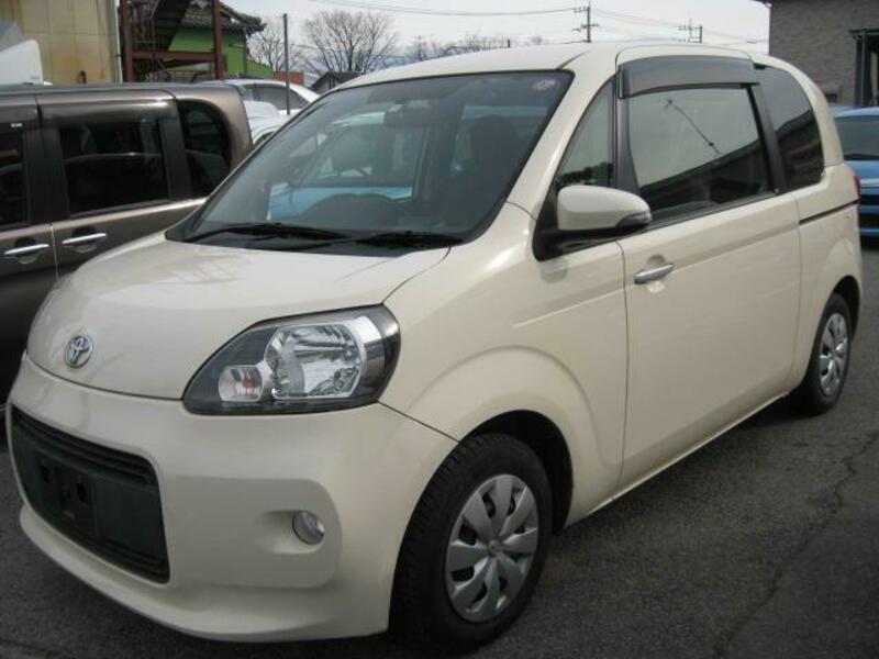 TOYOTA PORTE