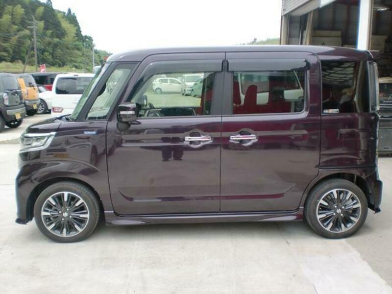 SPACIA CUSTOM