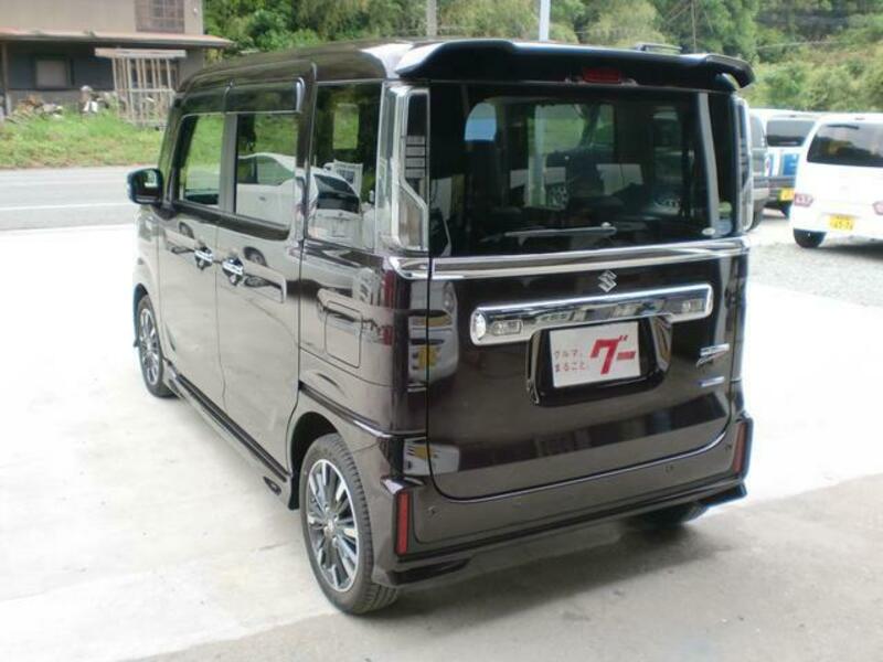 SPACIA CUSTOM
