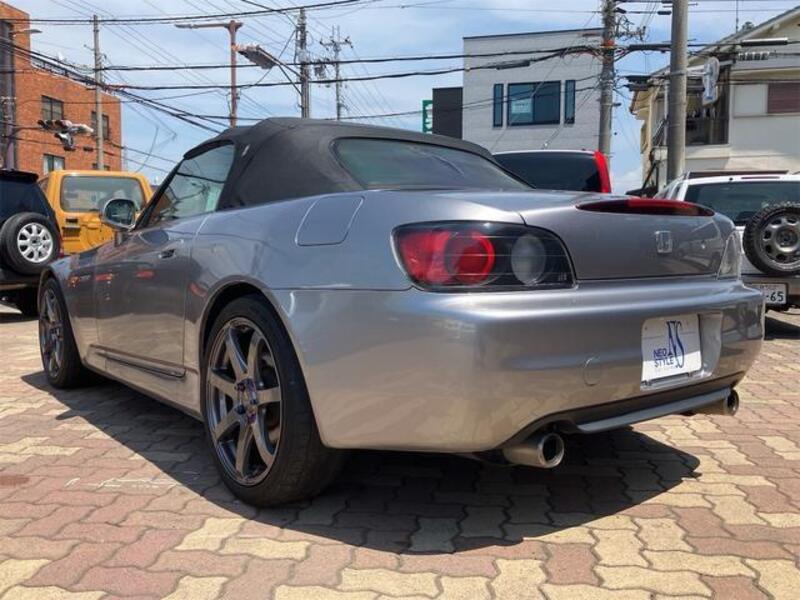 S2000