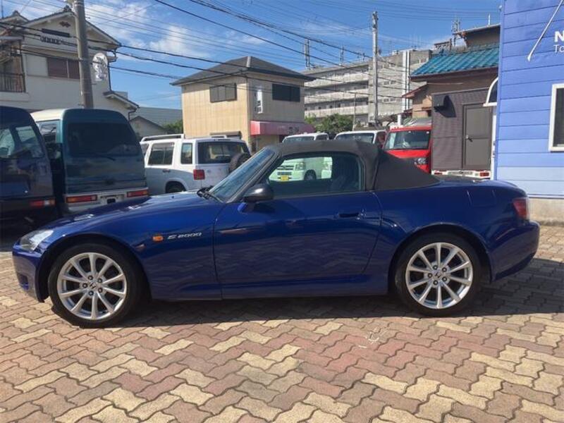 S2000