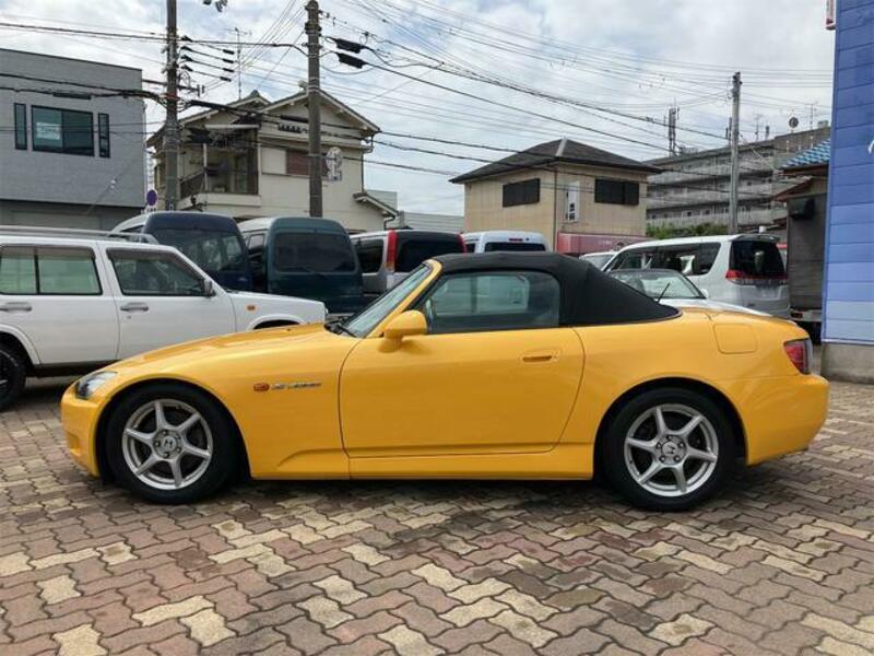 S2000