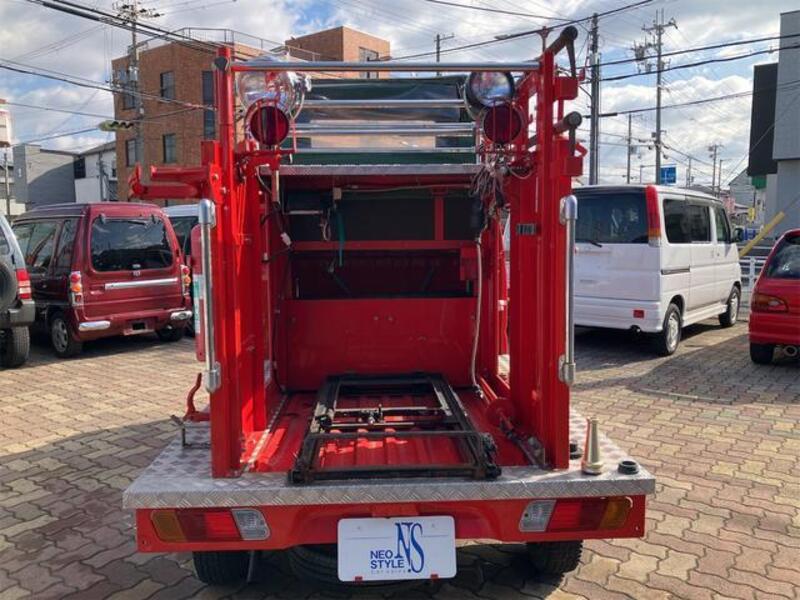 MINICAB TRUCK