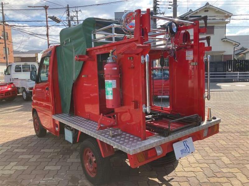MINICAB TRUCK